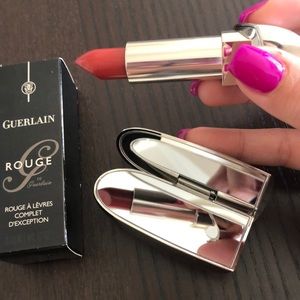 GUERLAIN Makeup - Guerlain Rouge a lèvres complet d’exception GUERLAIN Makeup - Guerlain Rouge a lèvres complet d’exception
